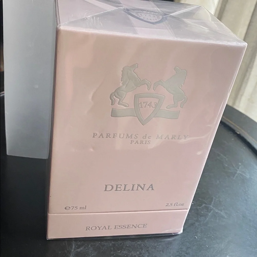 Parfums de Marly DELINA LA ROSÉE EAU DE PARFUM NIB - Picture 3 of 8